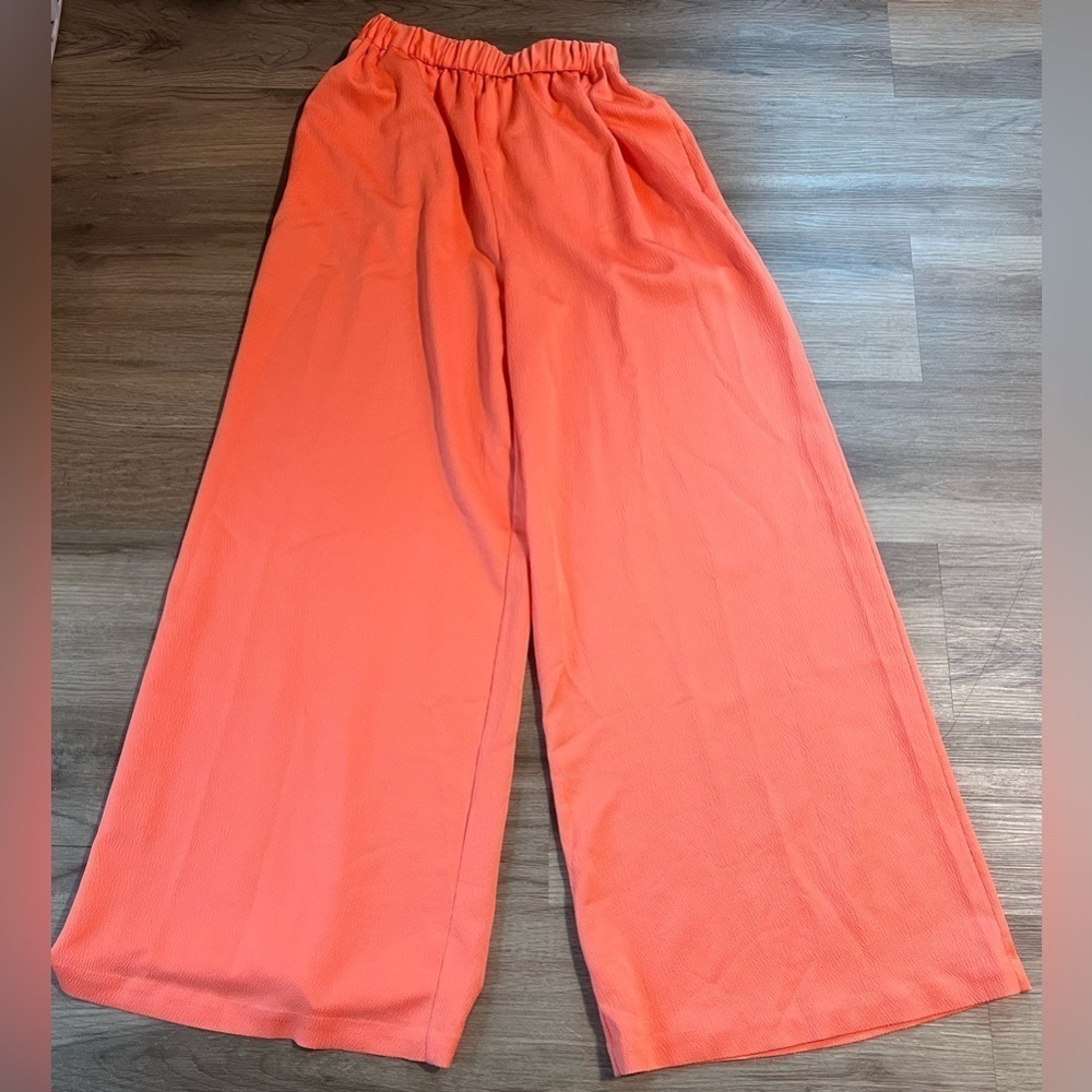 Women's L'Academie Elastic Waistband Textured Wide Leg Pants